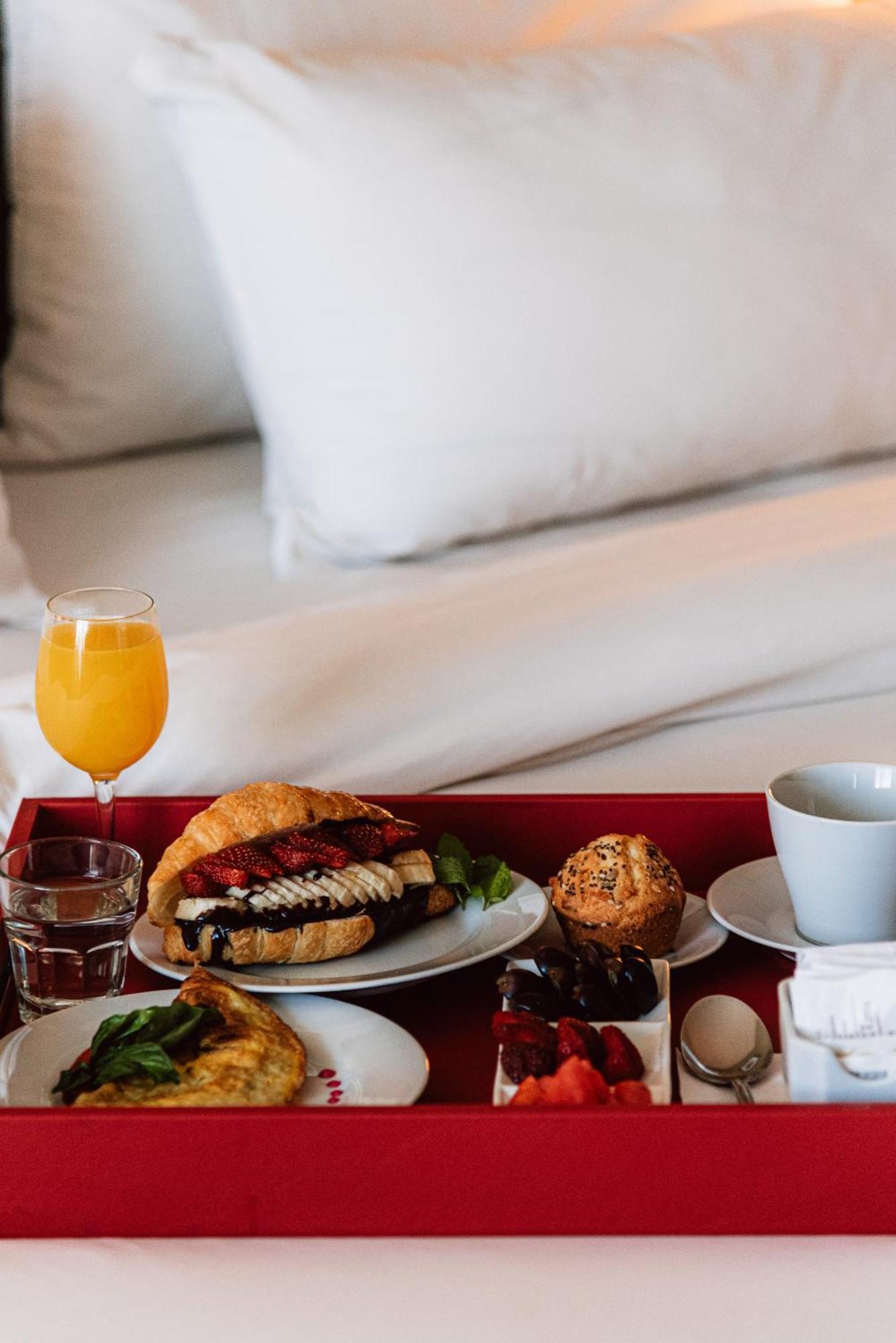Hilton Garden Tucuman Hotel 4*
