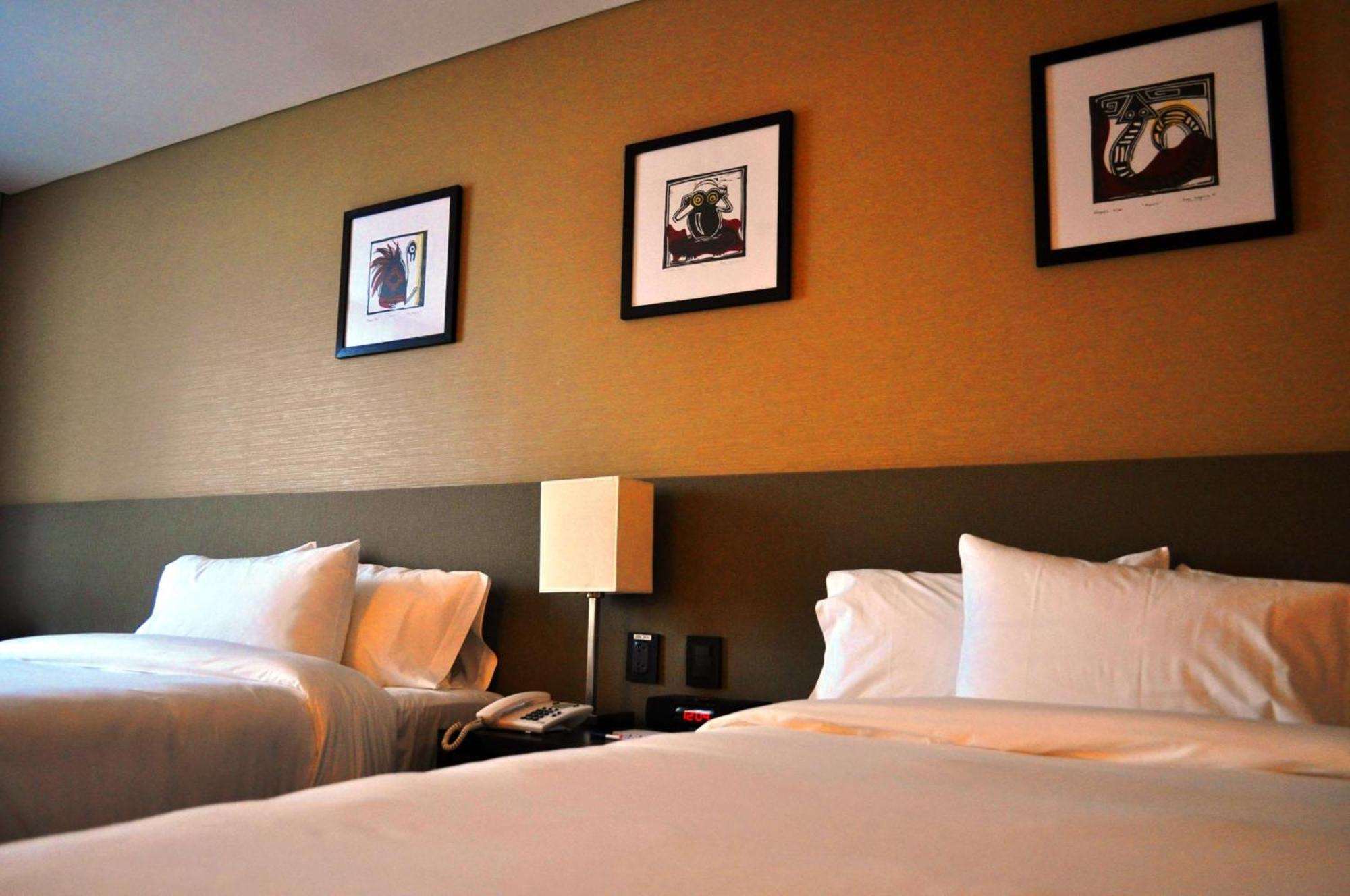 Hilton Garden Tucuman Hotel 4*