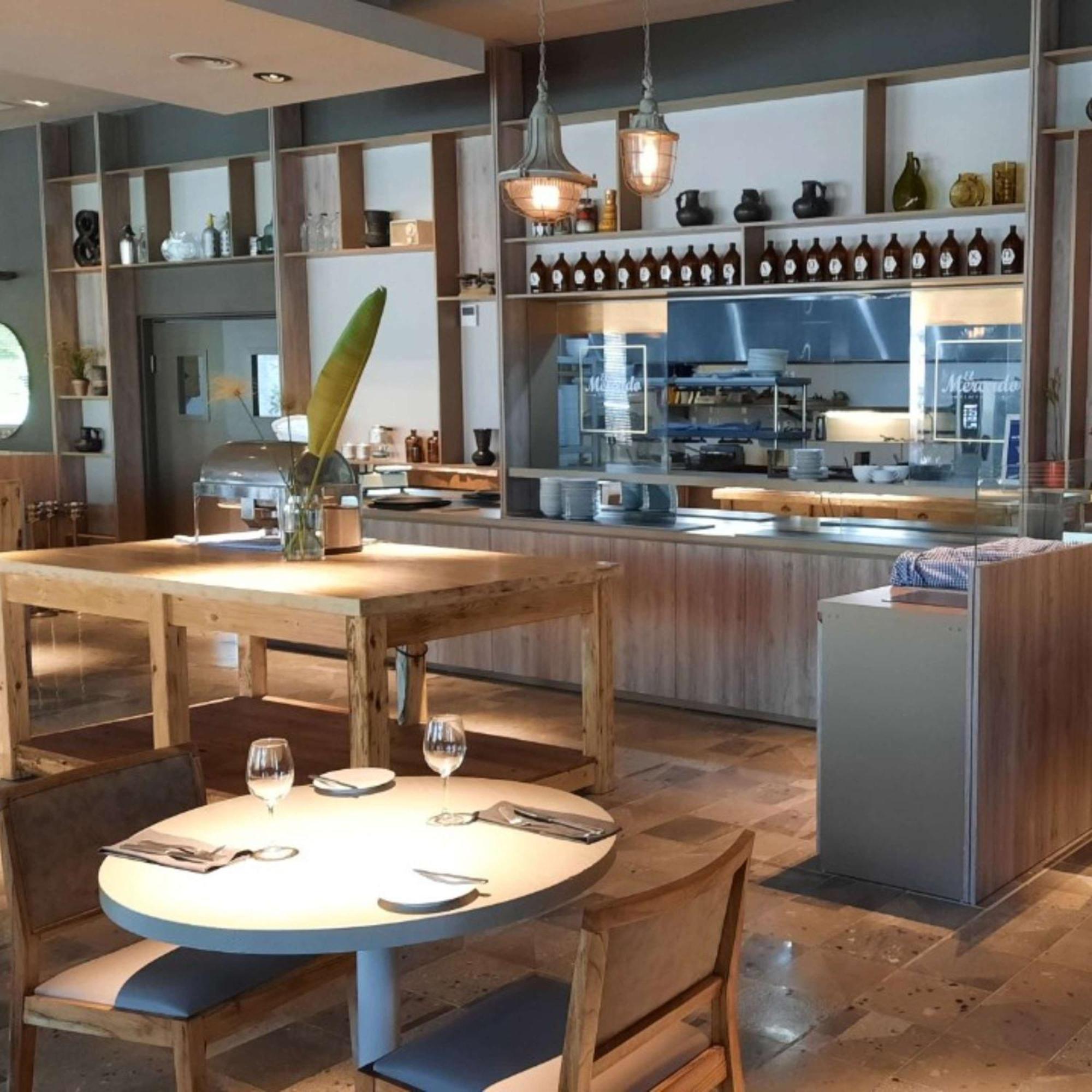 Hilton Garden Tucuman Hotel 4*